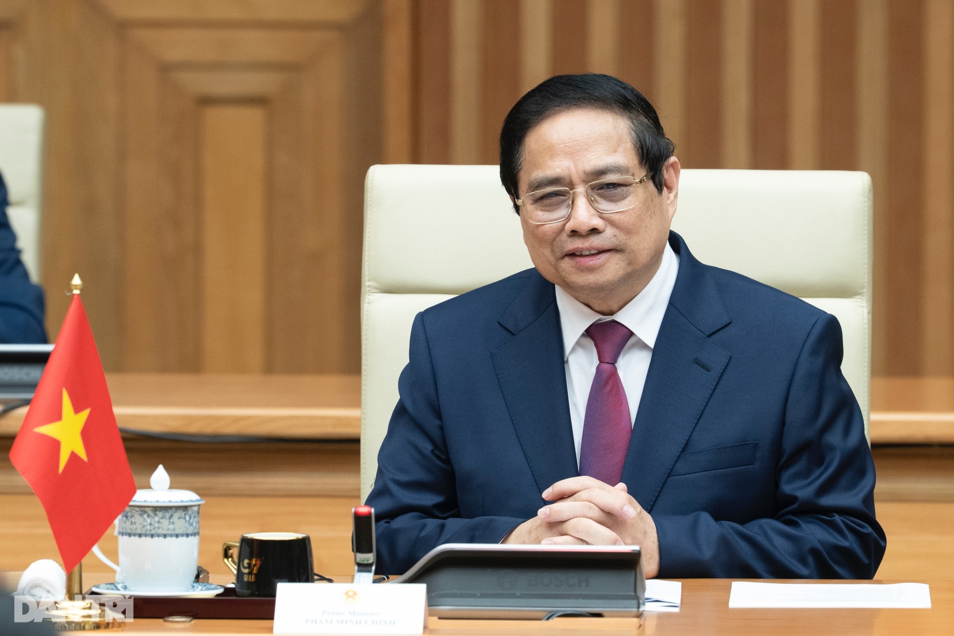 Trang trọng lễ đón Thủ tướng Thái Lan thăm chính thức Việt Nam - 12 Trang trọng lễ đón Thủ tướng Thái Lan thăm chính thức Việt Nam - 12