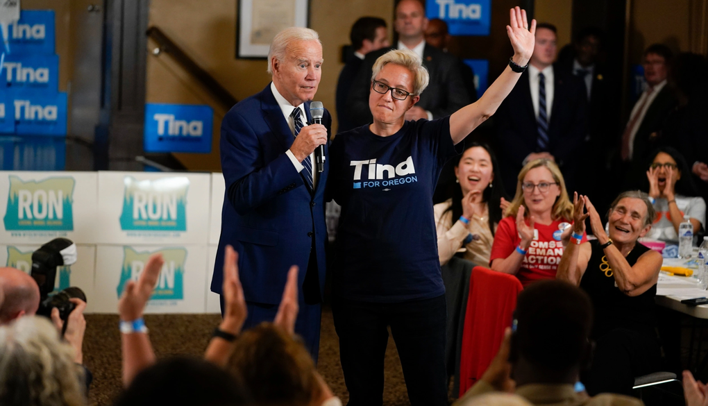 Tổng thống Biden đi ngược truyền thống bầu cử giữa kỳ - 1 Tổng thống Biden đi ngược truyền thống bầu cử giữa kỳ - 1