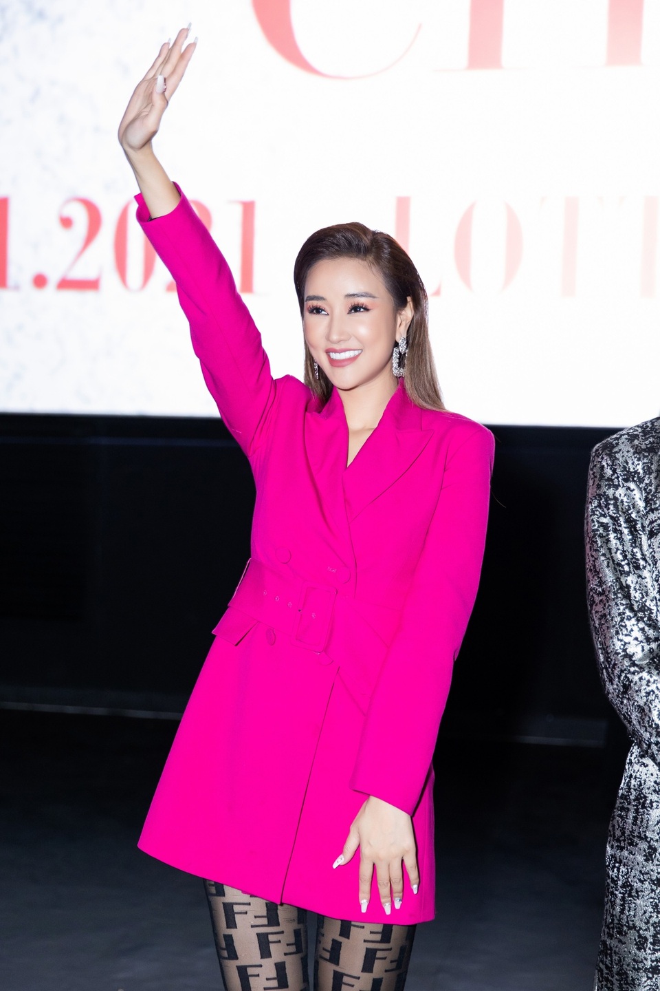 Maya không dám hôn Ngô Kiến Huy quá cuồng nhiệt - 1