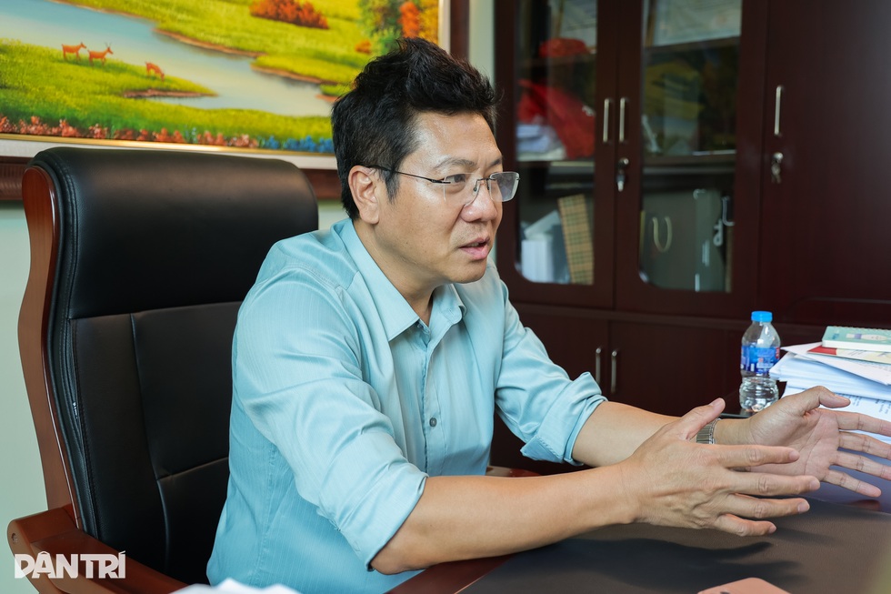 NSND Quốc Hưng: Tổ quốc gọi tên mình mang lại cho tôi thành quả bất ngờ - 4 NSND Quốc Hưng: Tổ quốc gọi tên mình mang lại cho tôi thành quả bất ngờ - 4