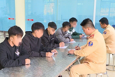 Học sinh vi phạm giao thông, công an gửi thông báo tới trường học