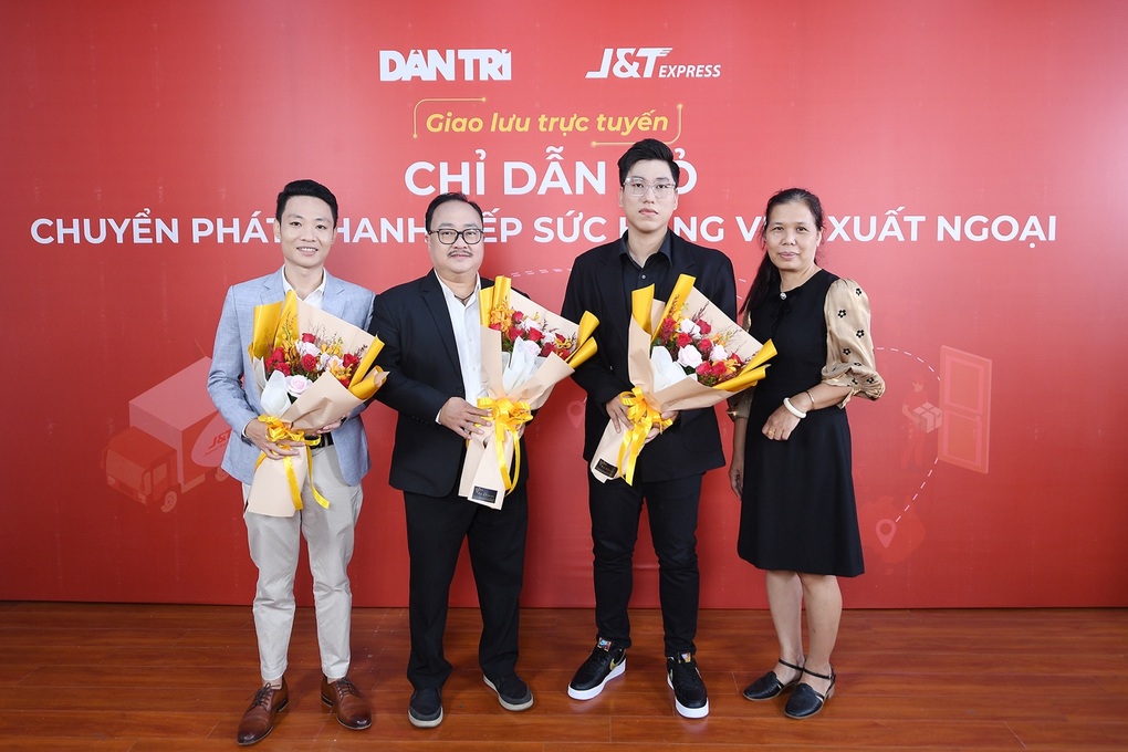 Tọa đàm Chuyển phát nhanh tiếp sức hàng Việt xuất ngoại - 1 Tọa đàm Chuyển phát nhanh tiếp sức hàng Việt xuất ngoại - 1