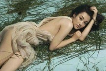 "Thánh cô Nhậm Doanh Doanh" Hứa Tình đẹp bất chấp thời gian ở tuổi 52