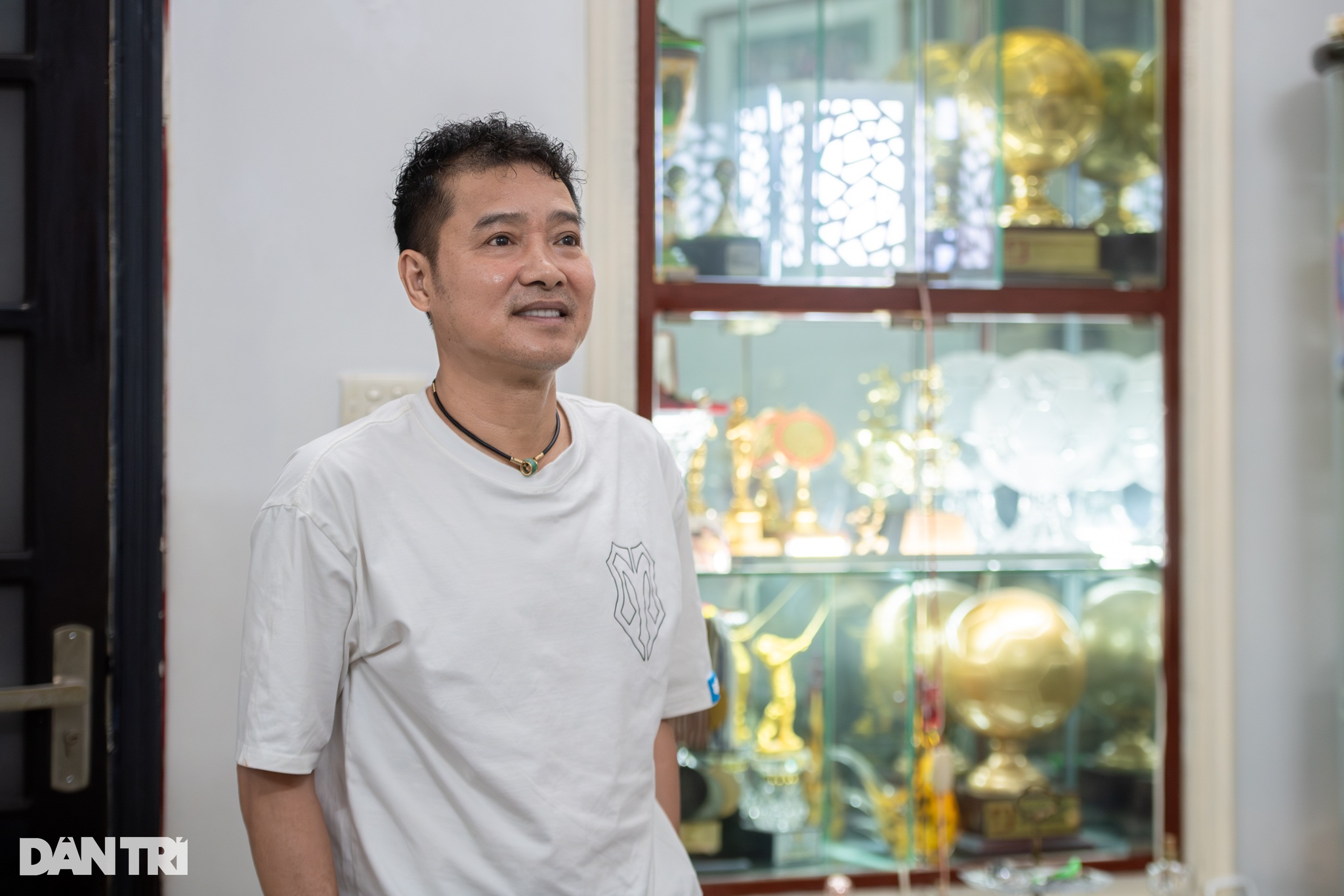Danh Thủ Hồng Sơn kể màn tỏ tình 1.000 bông hoa, hẹn hò có mẹ vợ đi cùng - 11 Danh Thủ Hồng Sơn kể màn tỏ tình 1.000 bông hoa, hẹn hò có mẹ vợ đi cùng - 11
