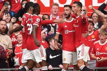 Lịch thi đấu bóng đá châu Âu cuối tuần: Man Utd đối đầu Liverpool