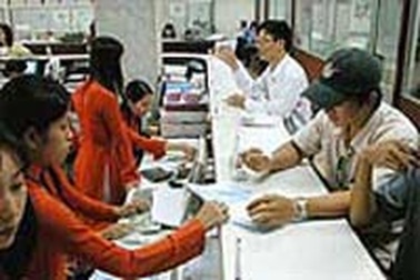 Gửi tiết kiệm bằng VNĐ vẫn có lợi nhất