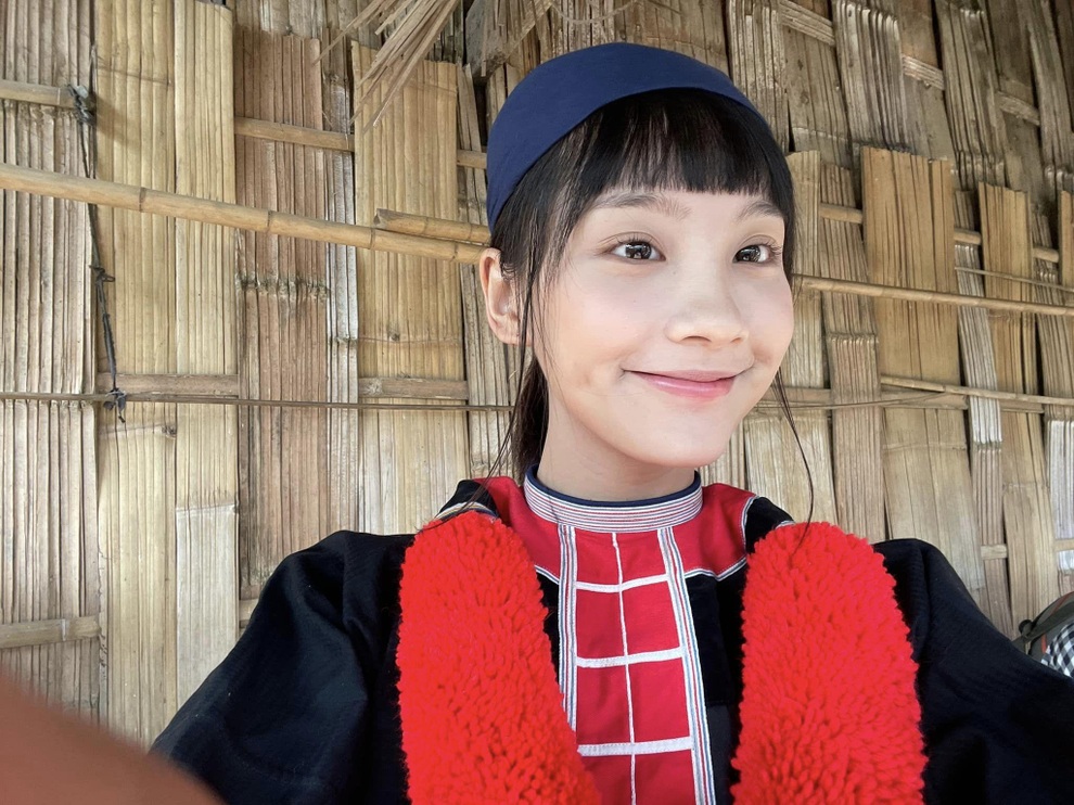Mỹ nhân người Tày gây sốt phim VTV: Thấp bé vẫn đắt show mẫu ảnh - 1 Mỹ nhân người Tày gây sốt phim VTV: Thấp bé vẫn đắt show mẫu ảnh - 1