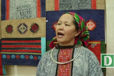 Người Mông dựng xưởng dệt vào top 50 phụ nữ ảnh hưởng nhất Việt Nam