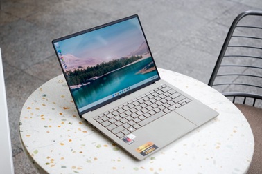 Đánh giá Asus Zenbook A14: Laptop AI chạy chip Snapdragon X sẽ dành cho ai?