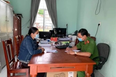 Xử phạt người mua ve chai tung tin "chung chi 200 nghìn đồng để qua chốt"