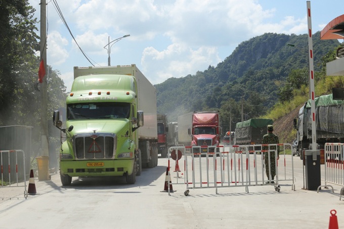 Tỉnh Lạng Sơn đã thống nhất với phía Trung Quốc về phương thức giao nhận hàng mới tại cửa khẩu Hữu Nghị và Tân Thanh nhằm nâng cao năng lực thông quan.