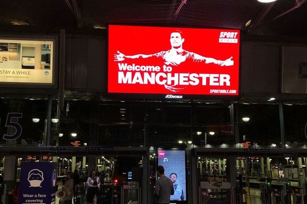 Chiêu mộ thành công C.Ronaldo, Man Utd lập tức trả thù Man City - 2 Chiêu mộ thành công C.Ronaldo, Man Utd lập tức trả thù Man City - 2