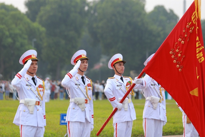 Lễ chào cờ sáng 2/9/2020 tại Quảng trường Ba Đình, trước Lăng Chủ tịch Hồ Chí Minh - Ảnh 7. Lễ chào cờ sáng 2/9/2020 tại Quảng trường Ba Đình, trước Lăng Chủ tịch Hồ Chí Minh - Ảnh 7.