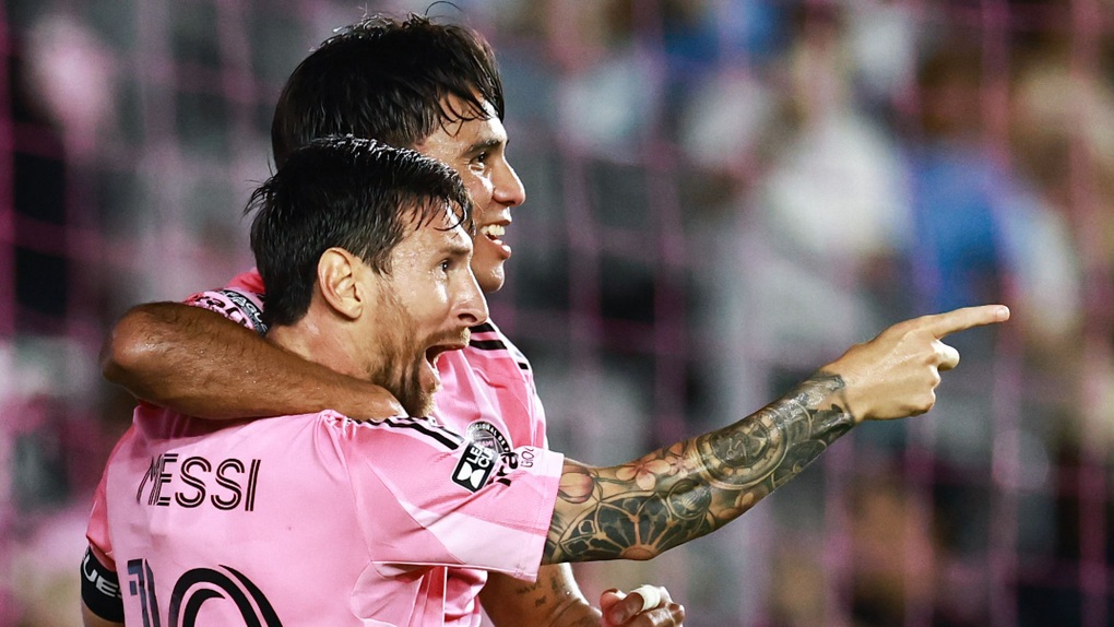 Lionel Messi បញ្ចេញពន្លឺខ្លាំង Inter Miami ឈ្នះមុនគេ - ២ Lionel Messi tỏa sáng rực rỡ, Inter Miami giành chiến thắng đầu tiên - 2