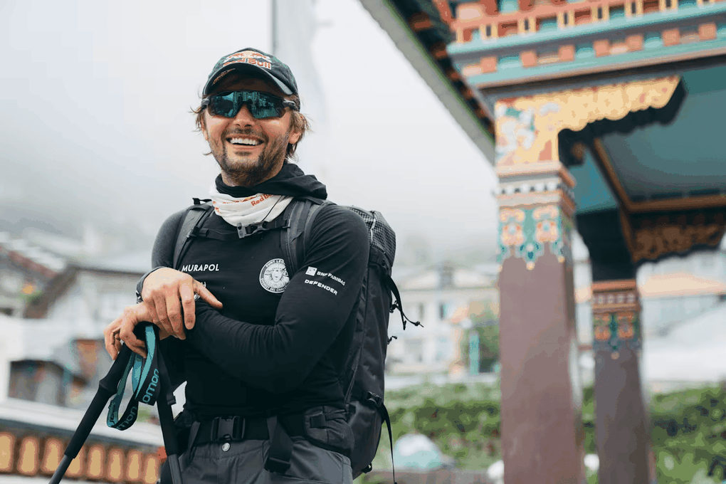 16 tiếng vượt vùng tử thần, chàng trai Ba Lan lập kỳ tích ở đỉnh Everest - 1 16 tiếng vượt vùng tử thần, chàng trai Ba Lan lập kỳ tích ở đỉnh Everest - 1