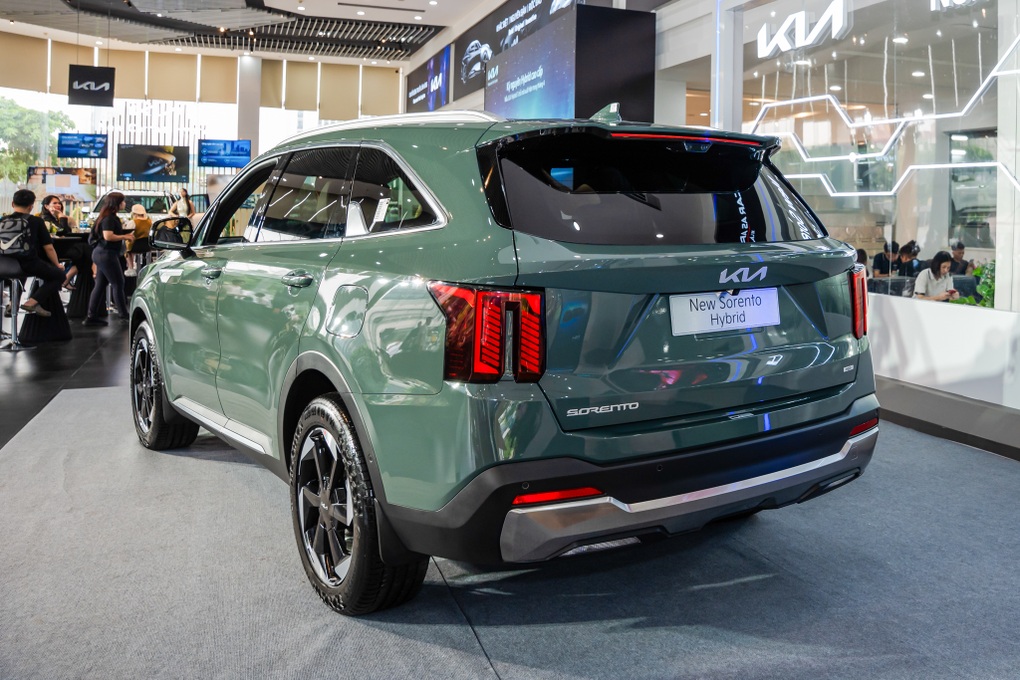Kia Sorento HEV 2026 ra mắt thị trường Việt, đối thủ của Santa Fe Hybrid - 2 Kia Sorento HEV 2026 ra mắt thị trường Việt, đối thủ của Santa Fe Hybrid - 2
