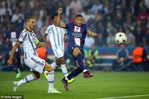 Mbappe lập cú đúp, PSG thắng kịch tính trước Juventus