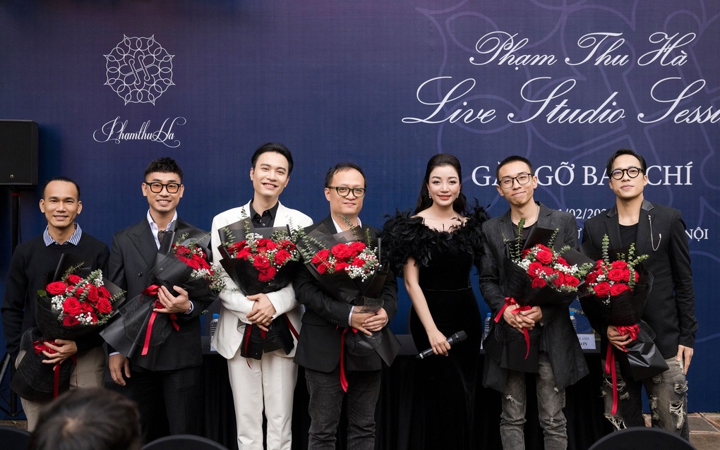 Ca sĩ Phạm Thu Hà thực hiện dự án thu âm đĩa than trực tiếp - 2 Ca sĩ Phạm Thu Hà thực hiện dự án thu âm đĩa than trực tiếp - 2