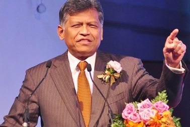 Đặt niềm tin vào thế hệ trẻ, Nguyên Tổng thư ký ASEAN truyền lửa cho SV