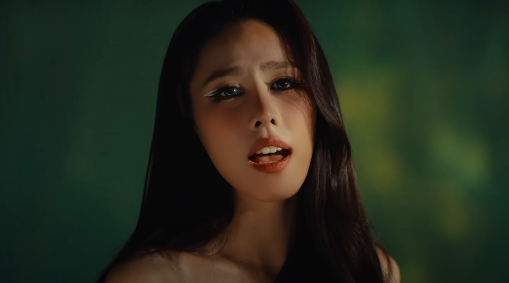 Á hậu ăn chay trường Ngọc Hằng làm ca sĩ, dân mạng phản ứng ra sao? - 1 Á hậu ăn chay trường Ngọc Hằng làm ca sĩ, dân mạng phản ứng ra sao? - 1