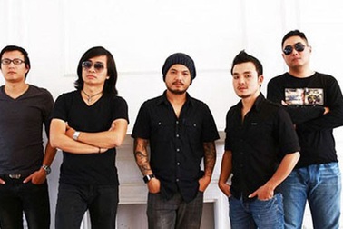 Sau 2 năm Trần Lập ra đi, Ban nhạc Bức Tường ra mắt chuỗi dự án Rock