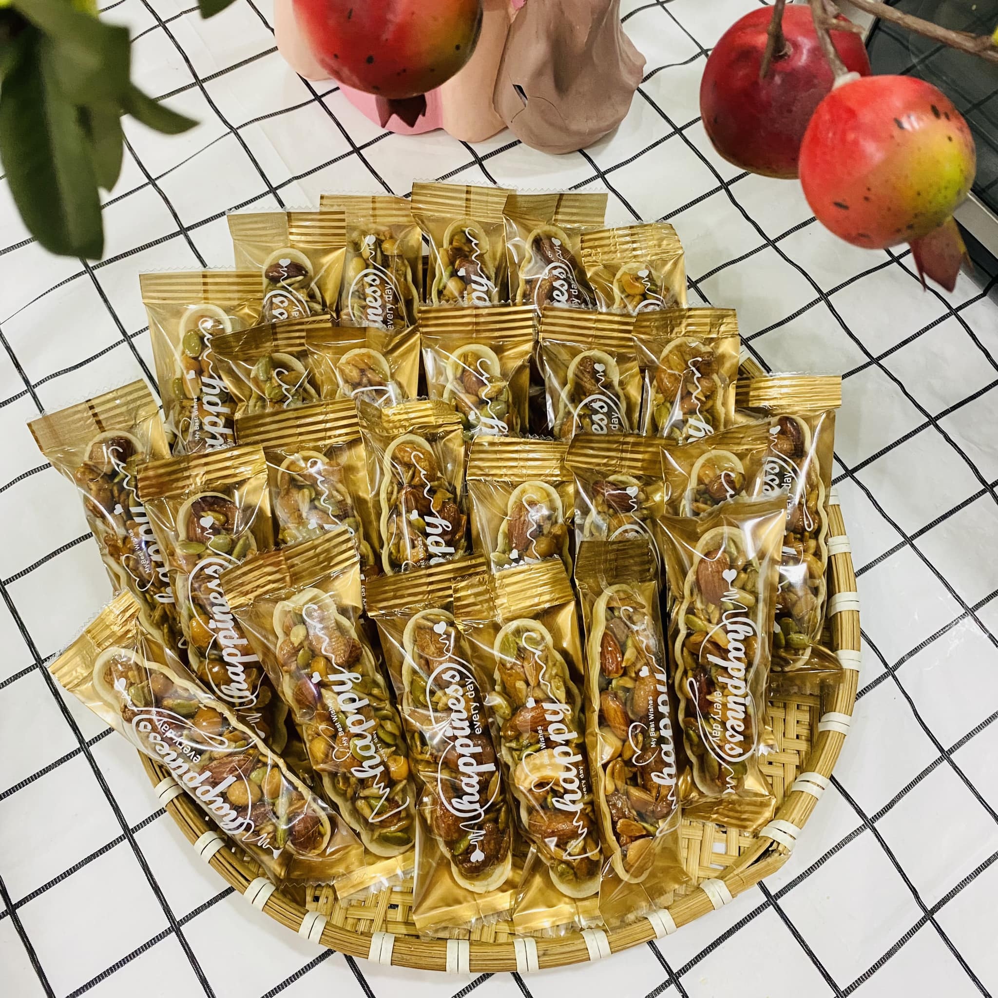 Mẹ đảm hé lộ cách làm bánh thuyền chở hạt gây sốt dịp Tết, ai cũng làm được - 3 Mẹ đảm hé lộ cách làm bánh thuyền chở hạt gây sốt dịp Tết, ai cũng làm được - 3