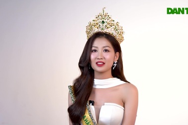 Hoa hậu Quế Anh: "Bố mẹ tôi bị công kích nặng nề sau khi tôi đăng quang"