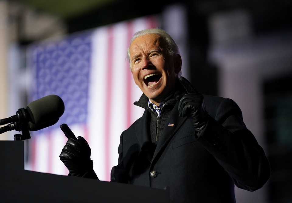 Ông Biden khuyên ông Trump: “Đã đến lúc đóng gói hành lý về nhà” - 1 Ông Biden khuyên ông Trump: “Đã đến lúc đóng gói hành lý về nhà” - 1