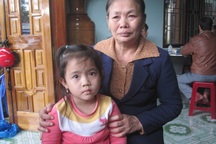 Hai cô giáo bị lũ cuốn: “Sao mẹ không về?” 