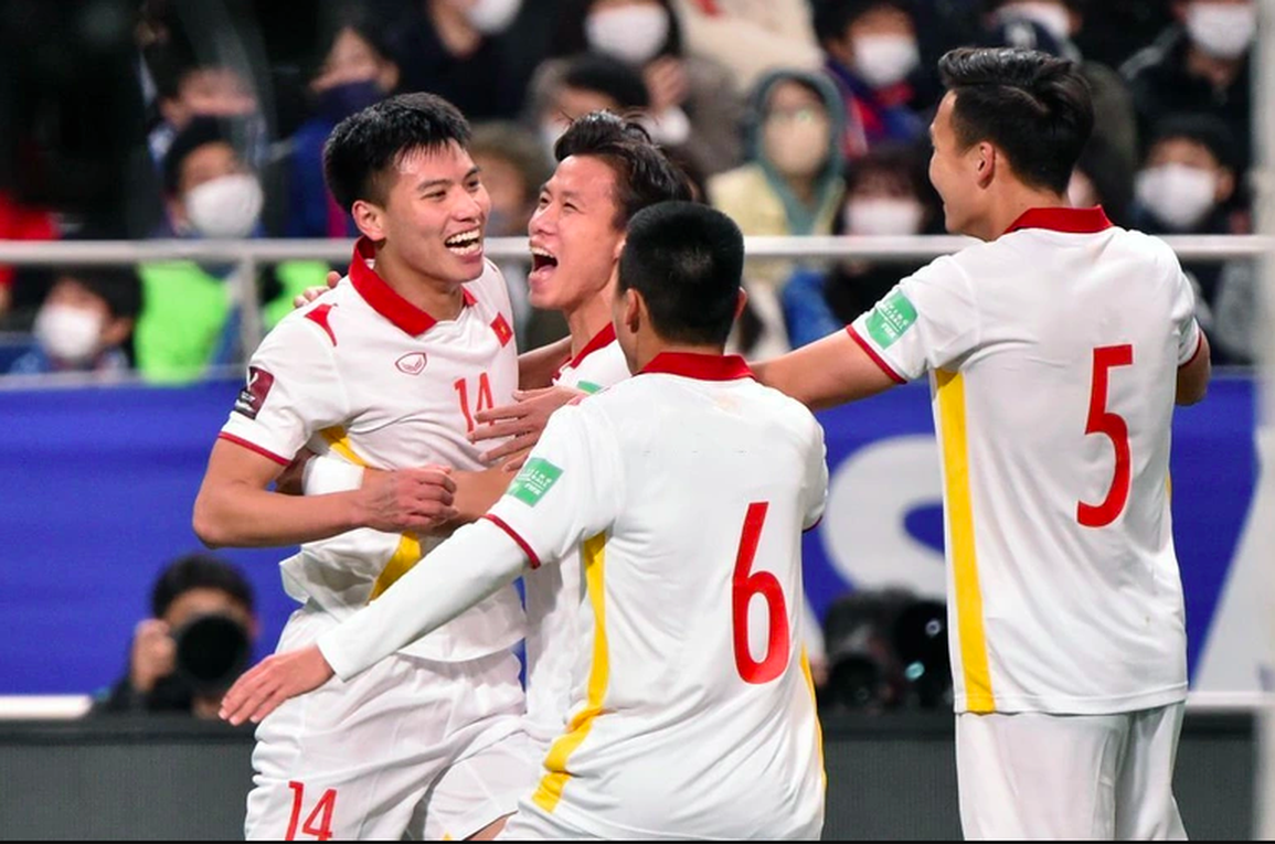 Đội tuyển Việt Nam vượt trội Thái Lan ở vòng loại thứ ba World Cup - 3 Đội tuyển Việt Nam vượt trội Thái Lan ở vòng loại thứ ba World Cup - 3