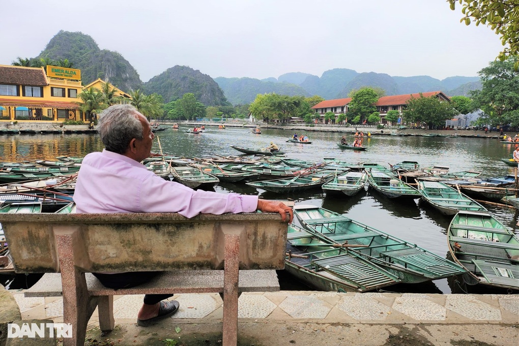 600 lái đò không hợp đồng lao động: Vướng mắc hàng chục năm! - 1 600 lái đò không hợp đồng lao động: Vướng mắc hàng chục năm! - 1