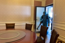 Đà Nẵng phun khử khuẩn nơi chuyên gia Trung Quốc mắc Covid-19 từng đến