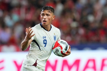 Đội tuyển Thái Lan hướng đến kỷ lục tại AFF Cup