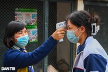 Hà Nội: "Chốt" học sinh THPT toàn thành phố trở lại trường từ 6/12