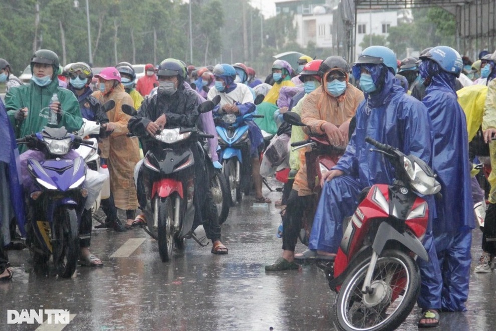 Nghệ An: Hơn 45.200 lao động hồi hương đăng ký xin việc làm - 2 Nghệ An: Hơn 45.200 lao động hồi hương đăng ký xin việc làm - 2