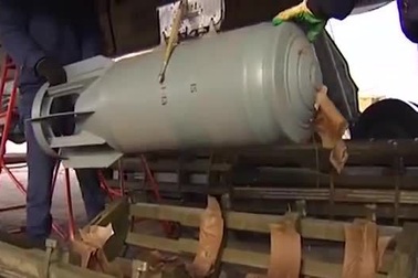 Phi cơ Nga mang bom không kích IS