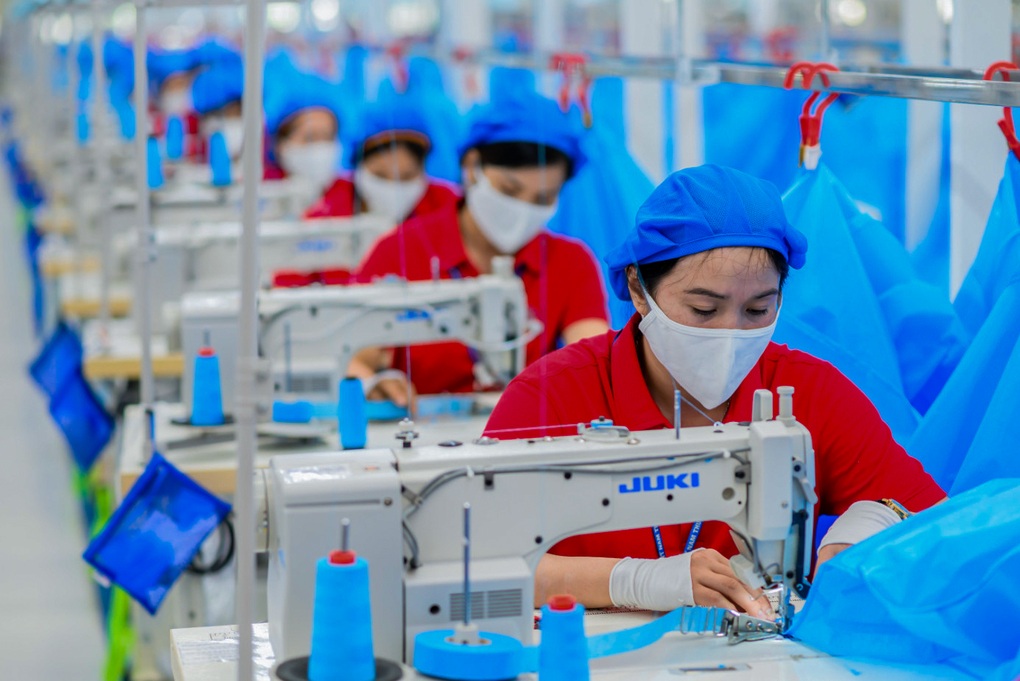 Giảm hơn 1.200 lao động, doanh nghiệp tuyển dụng mới cao gấp 6 lần - 2 Giảm hơn 1.200 lao động, doanh nghiệp tuyển dụng mới cao gấp 6 lần - 2