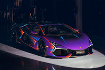 Cần hơn 18 ngày chỉ để sơn, siêu xe độc bản Lamborghini có gì đặc biệt?