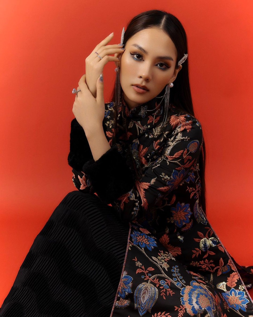 Hoa hậu Mai Phương xin lỗi sau nhiều ngày bị chỉ trích vì một bài đăng - 1 Hoa hậu Mai Phương xin lỗi sau nhiều ngày bị chỉ trích vì một bài đăng - 1