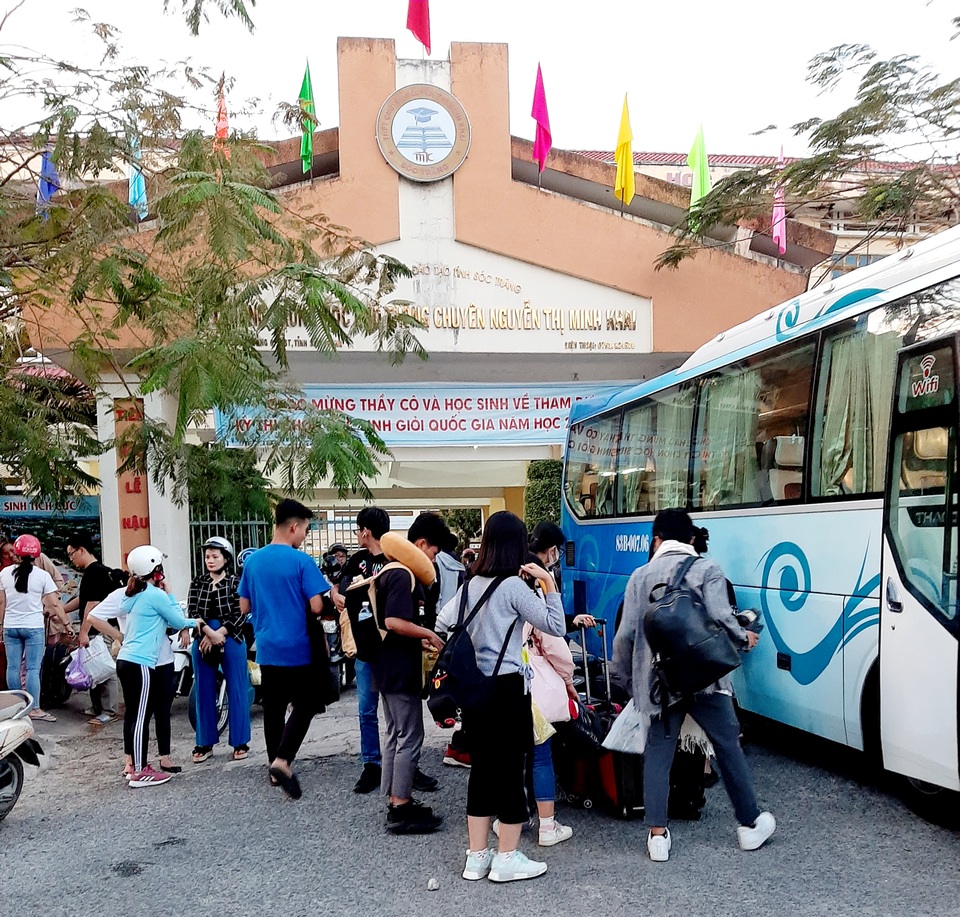 Sóc Trăng: Đi trải nghiệm ở Đà Lạt, một nam sinh lớp 12 bị tai nạn - 1 Sóc Trăng: Đi trải nghiệm ở Đà Lạt, một nam sinh lớp 12 bị tai nạn - 1