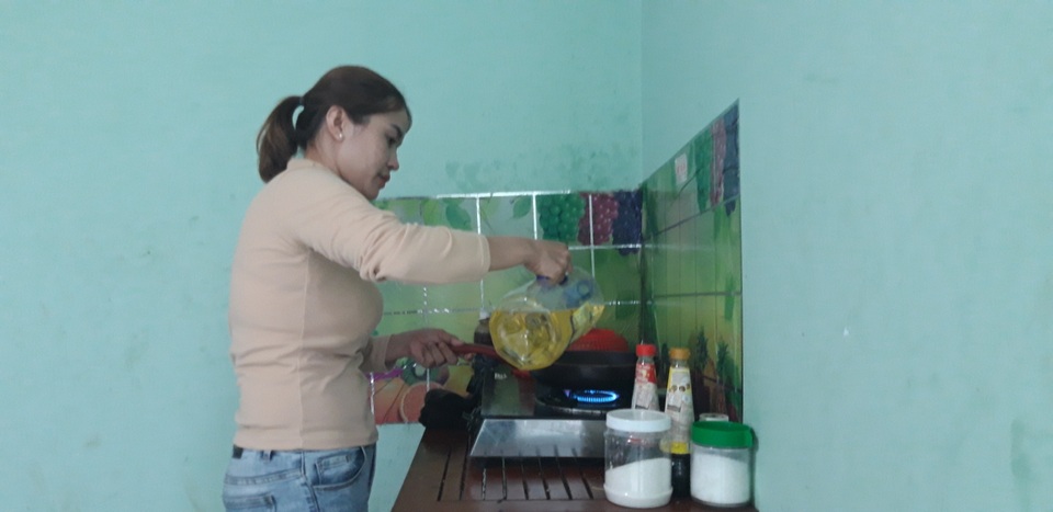 Nghỉ tránh dịch Covid-19, giáo viên nỗ lực mưu sinh để giữ nghề - 2 Nghỉ tránh dịch Covid-19, giáo viên nỗ lực mưu sinh để giữ nghề - 2