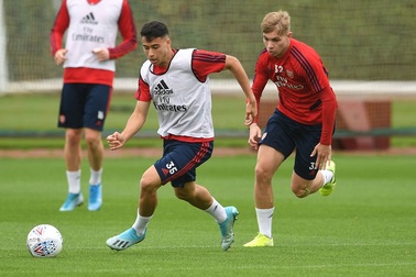 Arsenal "luyện công" bằng nhiều cầu thủ trẻ chờ League Cup