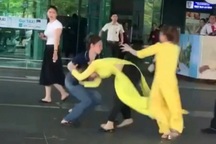 Kỷ luật hai nữ nhân viên sân bay Phú Quốc nắm tóc đánh nhau