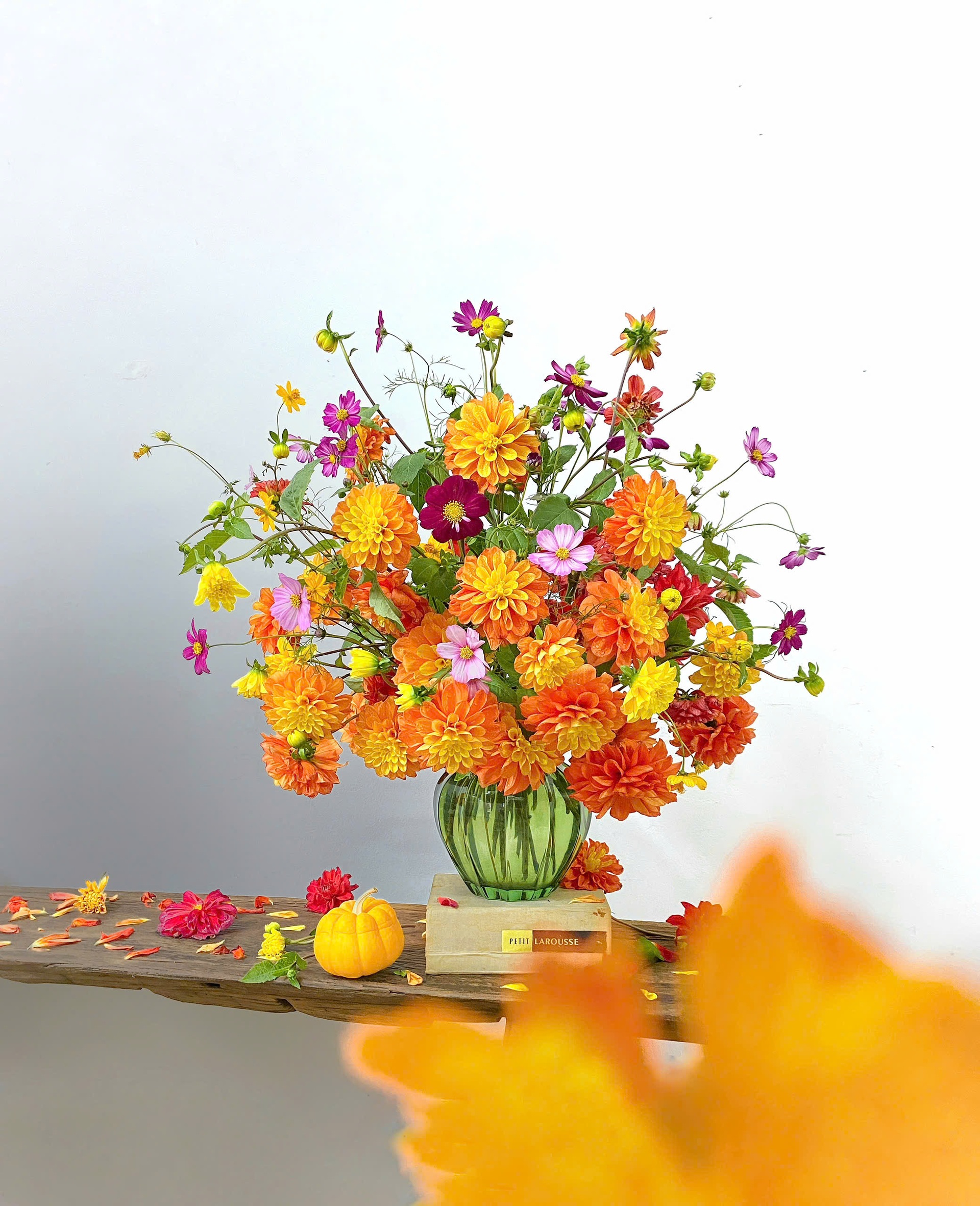 Cách cắm hoa thược dược đẹp, tươi lâu chơi Tết - 7 Cách cắm hoa thược dược đẹp, tươi lâu chơi Tết - 7