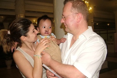 Tạm biệt con, Nhân Nghĩa thương yêu!