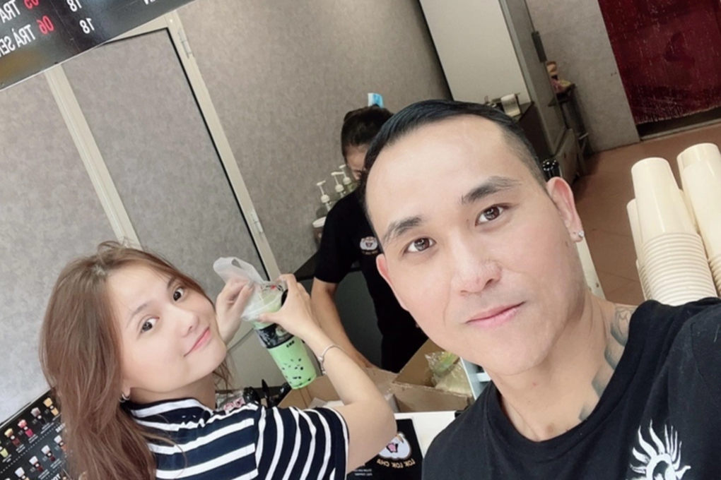 Thiếu nữ yêu bạn trai hơn 20 tuổi: Người khác không thể hạnh phúc hộ mình - 3 Thiếu nữ yêu bạn trai hơn 20 tuổi: Người khác không thể hạnh phúc hộ mình - 3