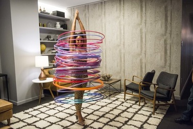 Gặp gỡ cô gái lắc vòng siêu nhất quả đất