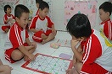 Dinh dưỡng cho trẻ phát triển trí não toàn diện