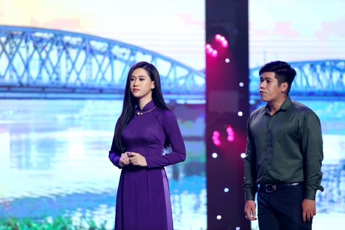 Là một ca sĩ trẻ, Jee Trần cảm nhận được những khó khăn khi phải hát những dòng nhạc rất xưa, từ thập niên 40 - những bài hát được sáng tác từ khi nữ ca sĩ còn chưa ra đời.