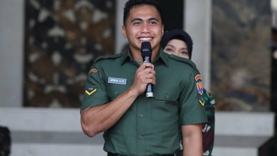 Chính thức thành nam giới, VĐV giả gái bật khóc hạnh phúc - 1 Chính thức thành nam giới, VĐV giả gái bật khóc hạnh phúc - 1